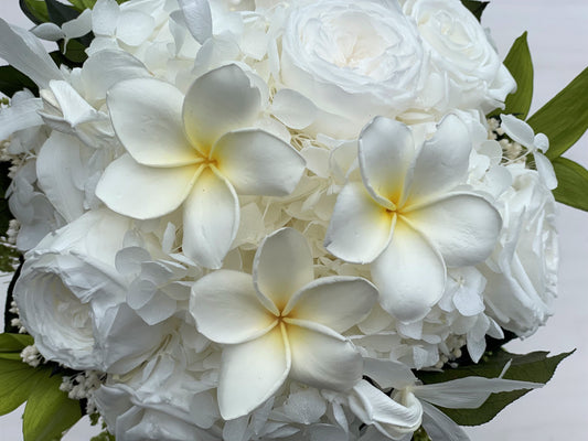 'WHITE DREAM' - preserved frangipani bouquet