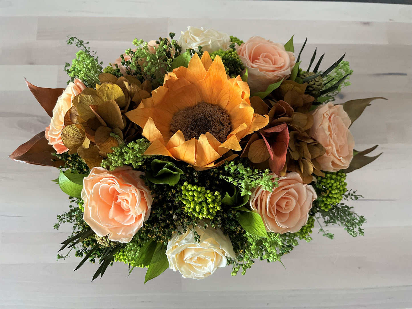 INDIAN SUMMER - preserved flower centerpiece