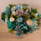 Türkisbespannter Strauß, türkisfarbene Wohnkultur, blaue Rose, Ozean inspiriertes Dekor, türkisstabilisierte Hortensie, 100% natürliche Blume