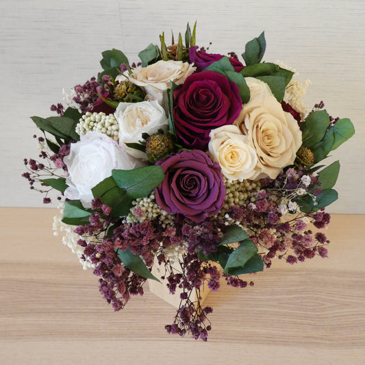 'PURPLE BEAUTY' - preserved rose bouquet