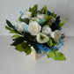 Hellblaue Blumen, weiß blau konservierter Blumenstrauß, konservierte blaue Echinops, weiß erhaltene Hortensie, erhaltene Gardenie, Küstenheimdekoration